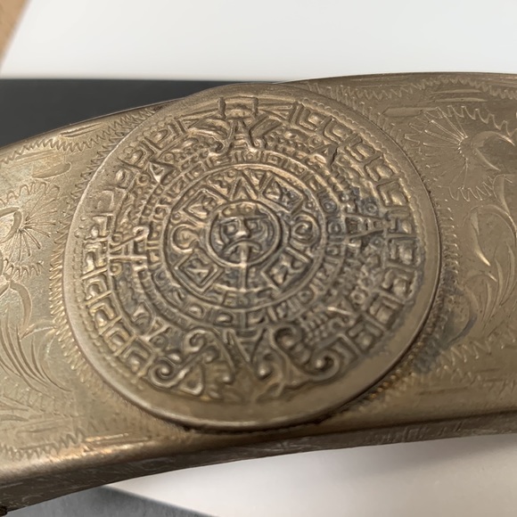 Vintage Aztec Belt Buckle - Picture 2 of 3